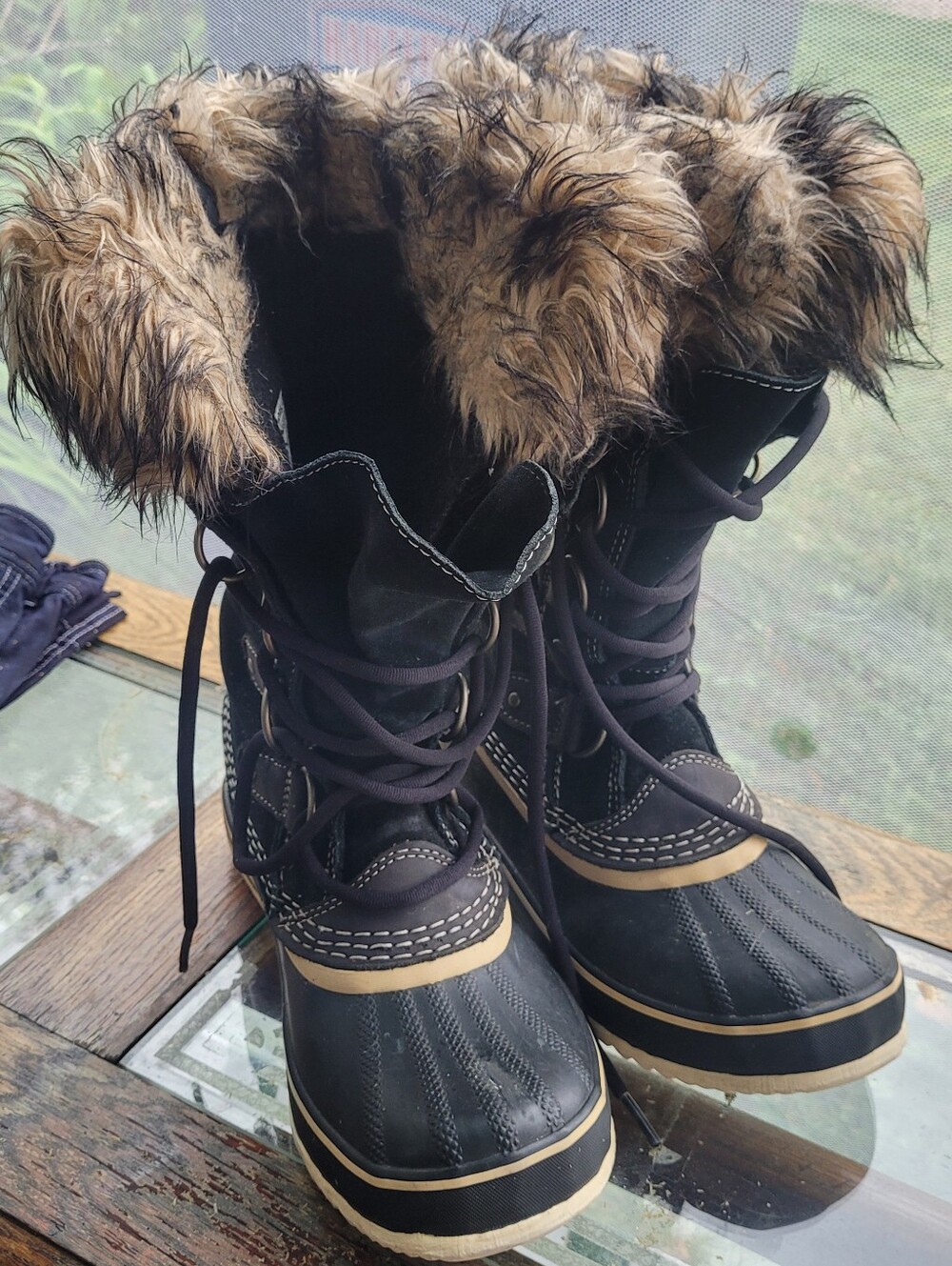 Size 7 Women's Sorel Boots
